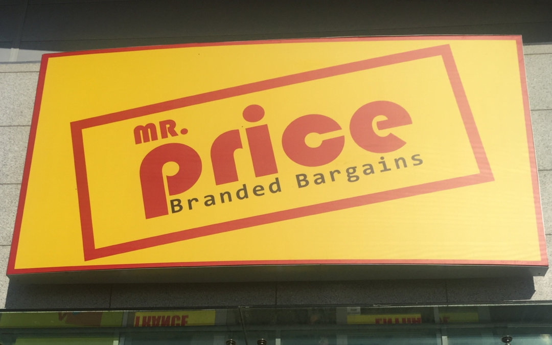 WIN A €50 GIFT CARD FOR MR. PRICE